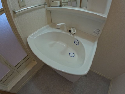 【洗面所】 | ヴィラ ソレイユ