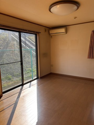 【洋室】 | 西宮市名塩二丁目　中古戸建 | 1階洋室