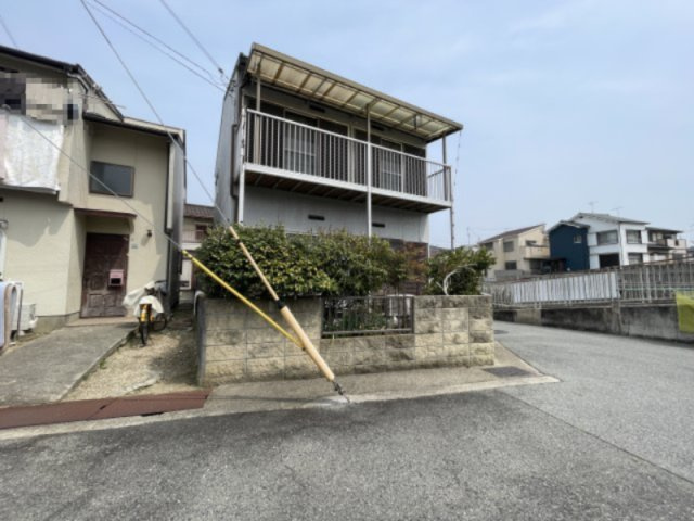 神戸市垂水区西舞子5丁目の外観|【現地写真】
敷地全体を有効活用しやすい形状の土地です。建物の配置計画が立てやすく、駐車スペースやアプローチなども含めてレイアウトしやすい点が魅力です。