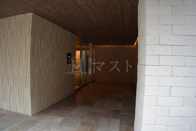 アーバネックス中崎町のエントランス