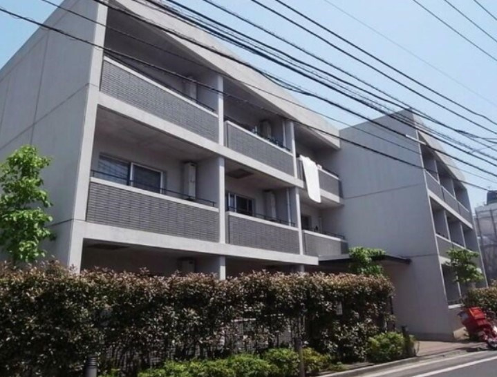 ガーデン西荻窪のエントランス