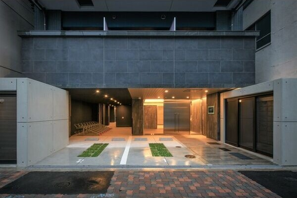 S-RESIDENCE上前津のエントランス