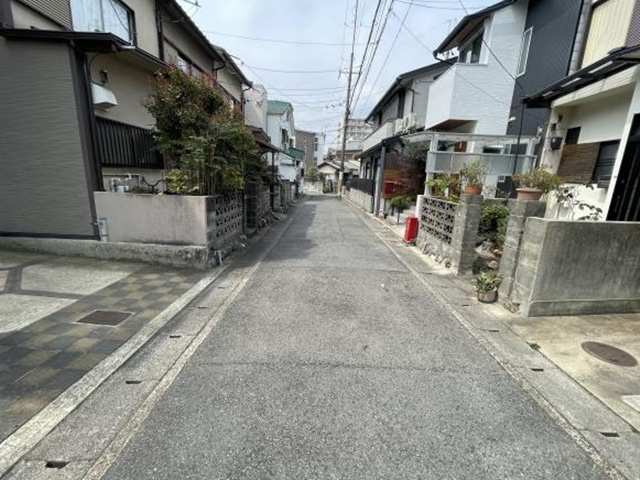 【前面道路含む現地写真】 | 山科区音羽乙出町　中古戸建