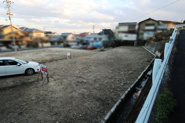 【外観】 | 大津市和邇高城43,45-1　売土地 | 北東側道路からの見た目