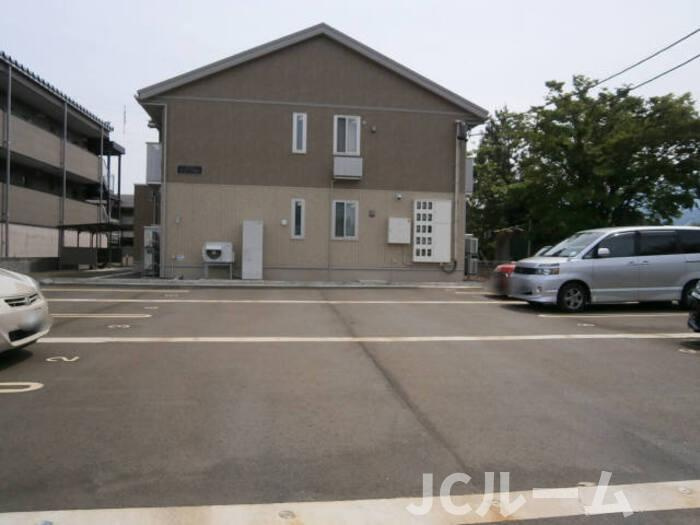 アネシス寺町Dの駐車場