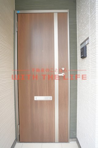 フォーゲル【キャッシュバック対象物件】の玄関|収納もある玄関です
