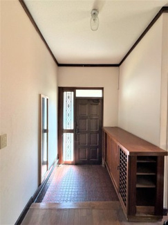 【玄関】 | 川口市大字安行領根岸　中古戸建