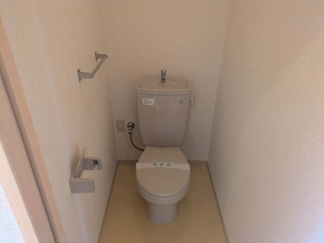 ホワイトヘイヴンのトイレ|同タイプのお部屋です