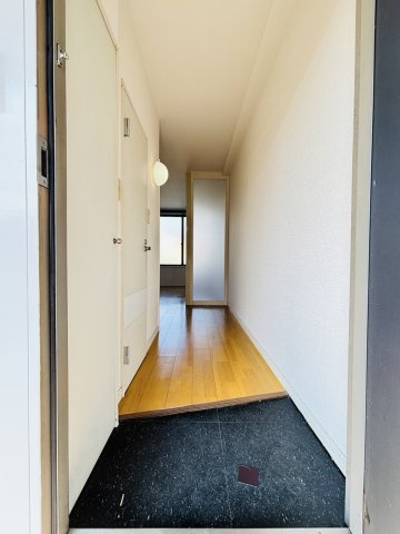 ぶどうの樹のエントランス|別号数タイプ