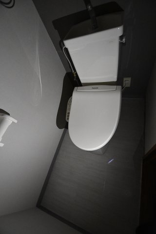 アクアマリン希望ヶ丘B棟のトイレ