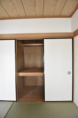 アクアマリン希望ヶ丘B棟の収納