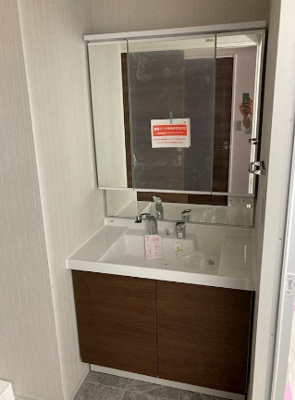 【独立洗面台】 | ラ・グリシーヌ