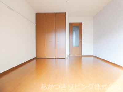 【洋室】 | ディアコート | 参考写真