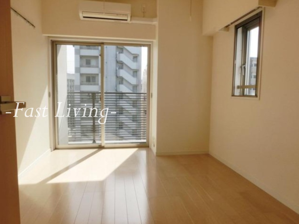 ヴェルト新宿夏目坂の居間・リビング