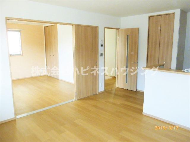 Ｓｕｎ　ｓａｉｓｏｎ　サンセゾンの居間・リビング|おしゃれな居間です