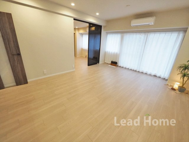 【エントランス】 | グランドメゾン麻布十番館