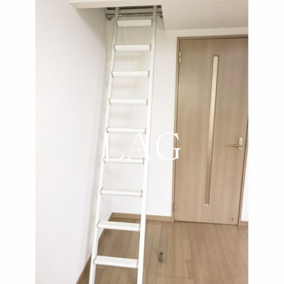 【居間・リビング】 | アーバングレイス | 洋室のお部屋です。