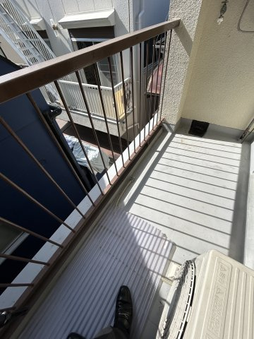 ラフォーレ塚口（塚口町6丁目）のバルコニー