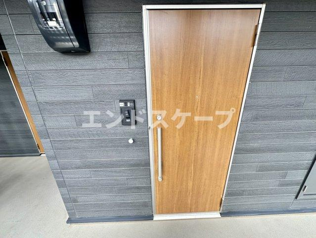 Ｙ’ｓアビタシオン青柳の玄関|高崎、前橋のお部屋探しはエンドスケープまで！お客様の理想お聞かせ下さい♪