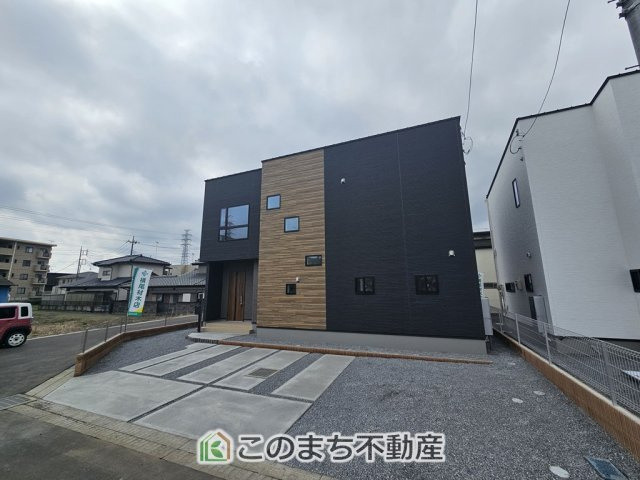クライン下野市川中子第1期の駐車場|カースペースは並列2台分ございます！