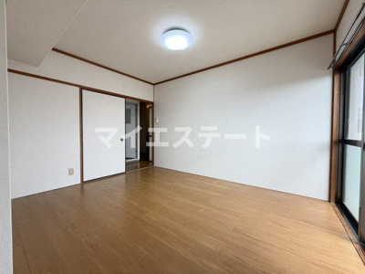 【居間・リビング】 | 興人松江マンション