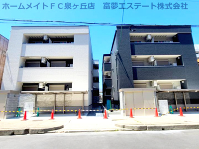 【外観】 | フジパレス高石駅南Ⅰ番館 | 左：本物件　右：フジパレス高石駅南Ⅱ番館