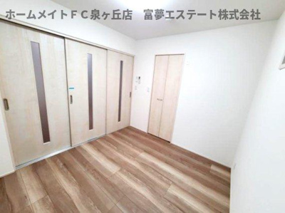 【洋室】 | フジパレス高石駅南Ⅰ番館 | リビングと洋室の戸を閉めたとき