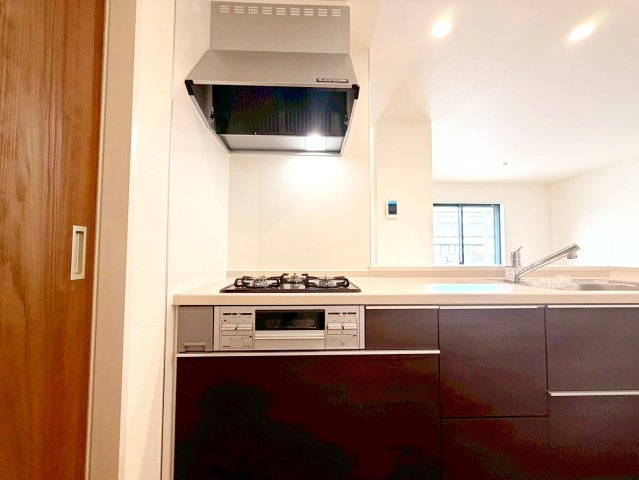 吉田町住吉11期　新築戸建のキッチン