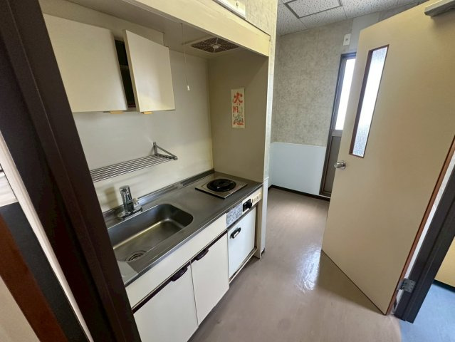 明知町 貸事務所のキッチン