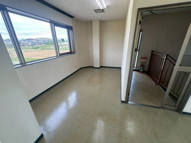 明知町 貸事務所の内装