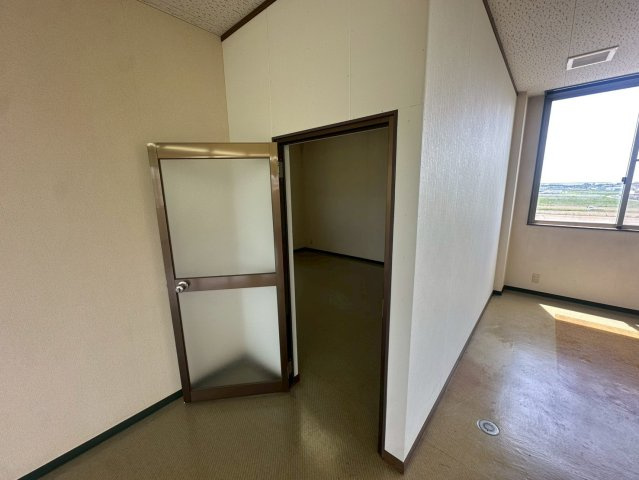 明知町 貸事務所の内装