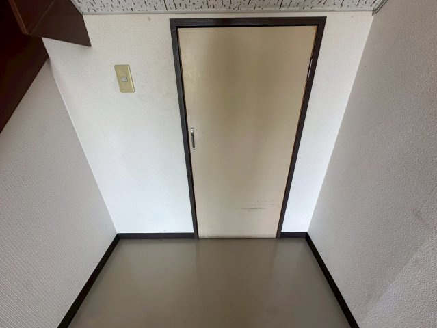 明知町 貸事務所の内装