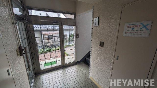 八坂マンションのロビー|※別号室の参考画像です※現況を優先します