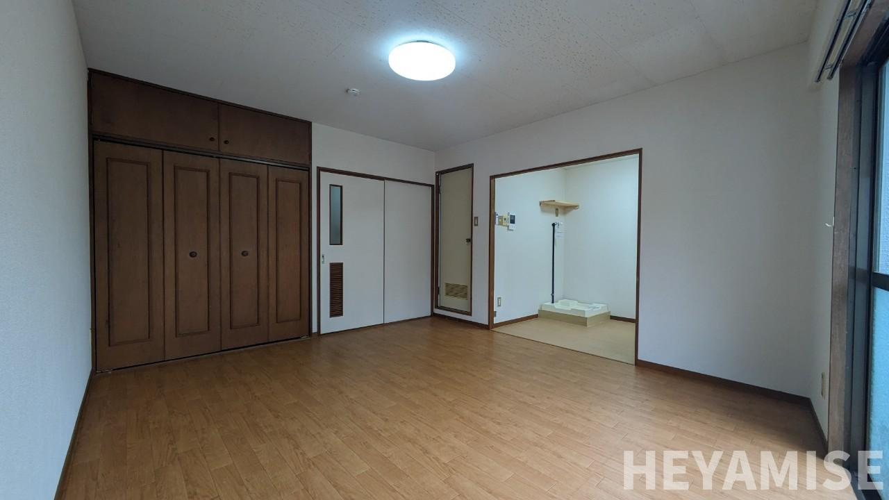 八坂マンションの居間・リビング|※別号室の参考画像です※現況を優先します
