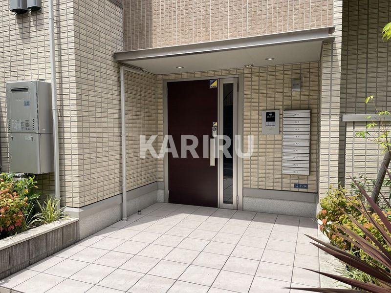 アイリス城北のエントランス