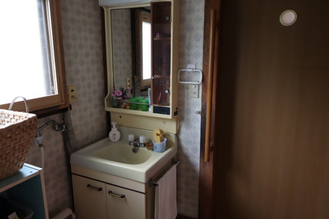 常盤須沼　中古戸建の独立洗面台