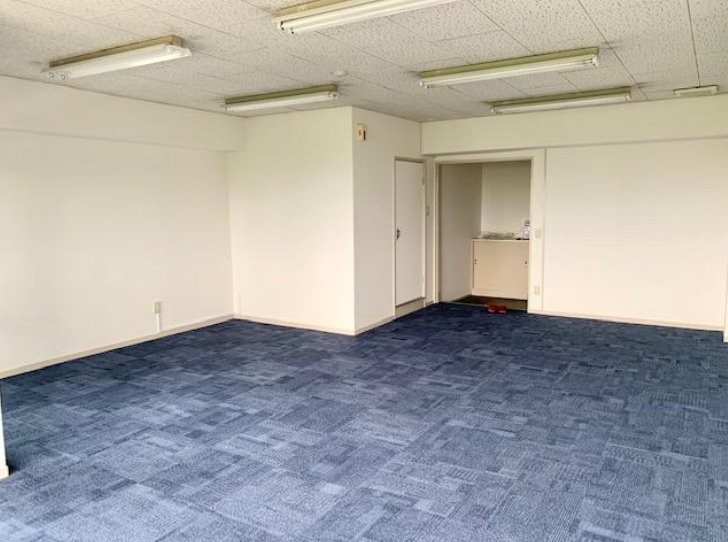 大阪市中央区森ノ宮中央１丁目の事務所の内装