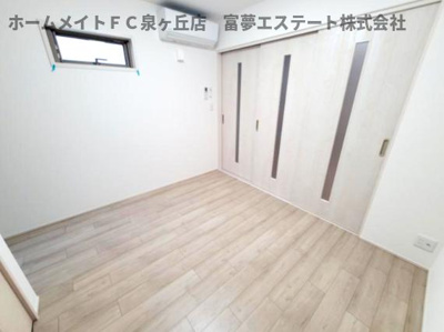 【洋室】 | フジパレス高石駅南Ⅰ番館 | リビングと洋室の戸を閉めたとき