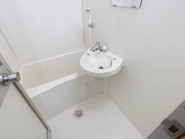 プランタンの浴室