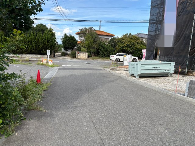 【前面道路含む現地写真】 | 本庄市万年寺第4　クレイドルガーデン　新築戸建　全2棟　2号棟 | 7/7撮影