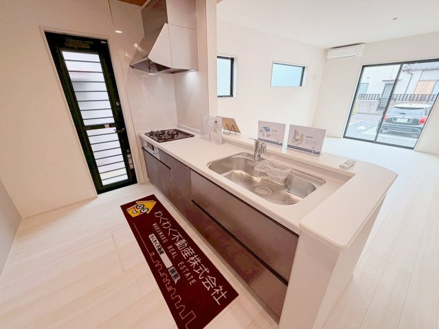 吉田町住吉11期　新築戸建のキッチン