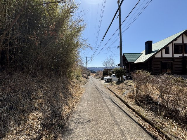 【前面道路含む現地写真】 | 高森町色見1213-14