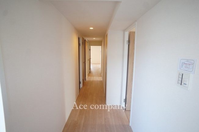 【内装】 | ファミールハイツ城東A棟 | 【廊下】