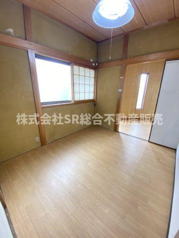 永和1丁目中古テラスハウスの洋室|コンパクトで使いやすい洋室です