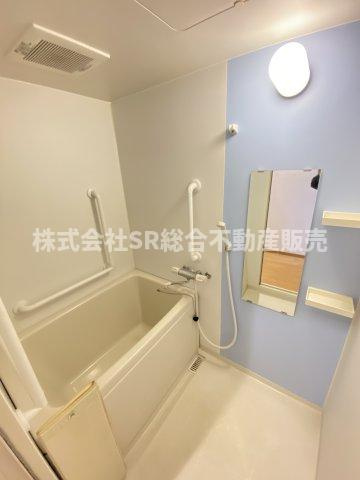 永和1丁目中古テラスハウスの浴室|日々の暮らしに欠かせないお風呂です