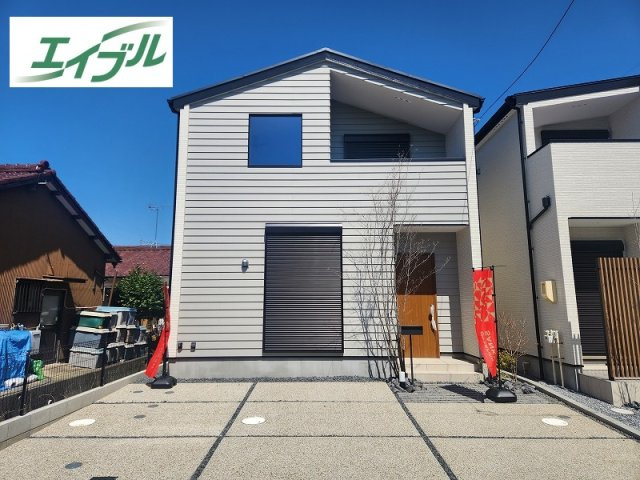 小牧市大字北外山　新築戸建　1号棟の外観|「小牧口」駅徒歩３分・「小牧」駅徒歩１０分の好立地！
南面道路・陽当たり良好。