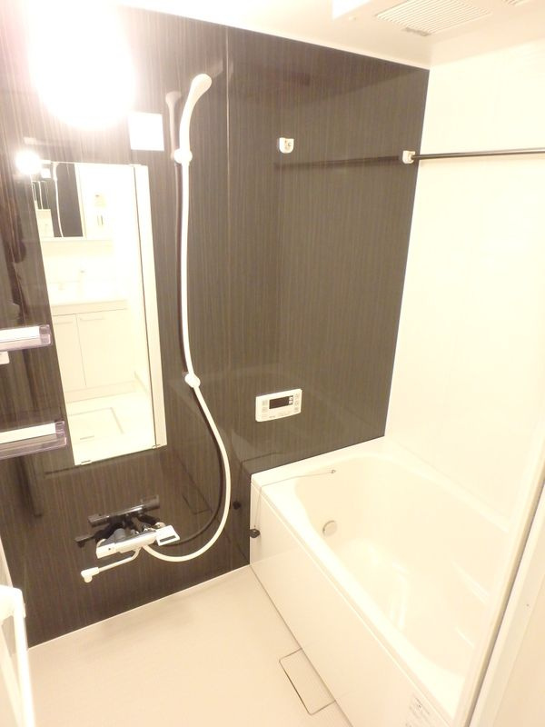 黒松亭Ⅱの浴室