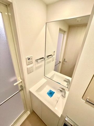 新品家具付きマンション南品川10(KaGood東京)の独立洗面台