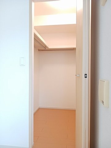 ガーデンヒルズＣの収納