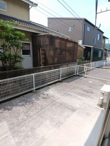 グローブ・レジデンスＡの庭